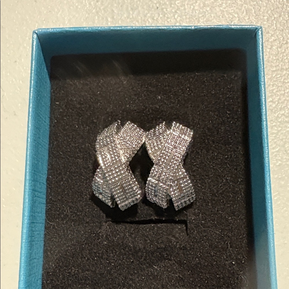 Christian Dior  AUTHENTIC *Vintage* Beaded Silver Clip on Earrings EUC Classy